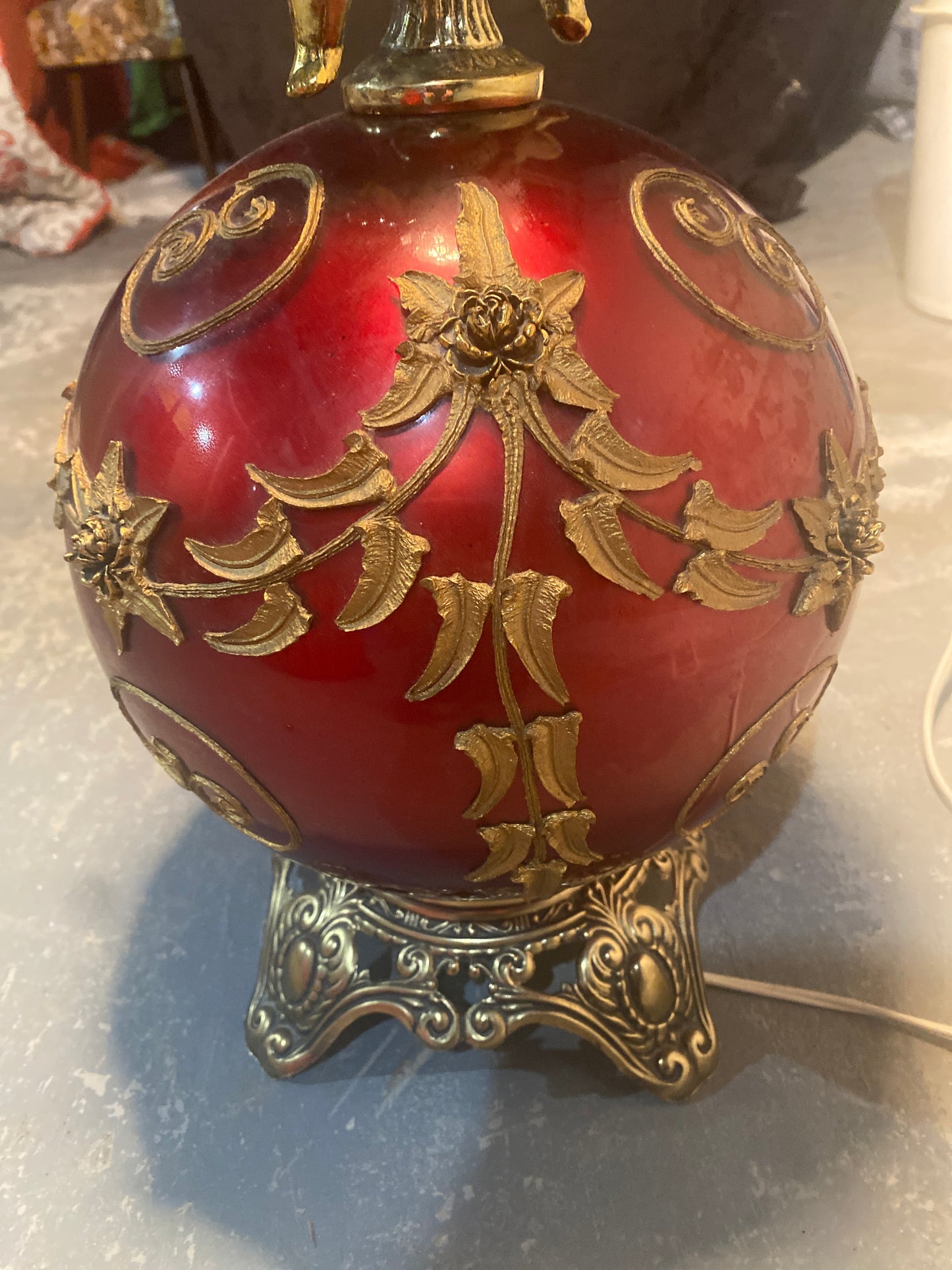 Vintage Red Hollywood Regency Lamp